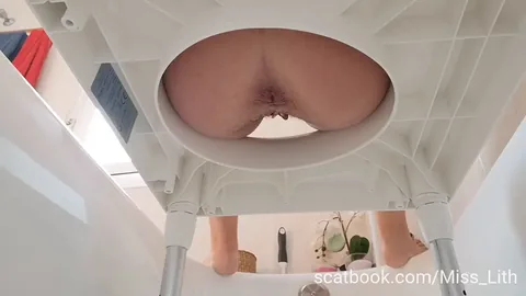 Miss Lith Domina - Using my human WC