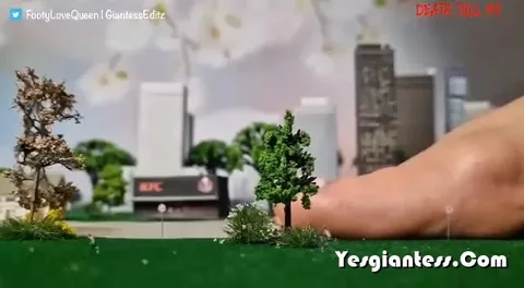 Giantess FootyQueen - Walking In My Green Heels Ready to Destroy