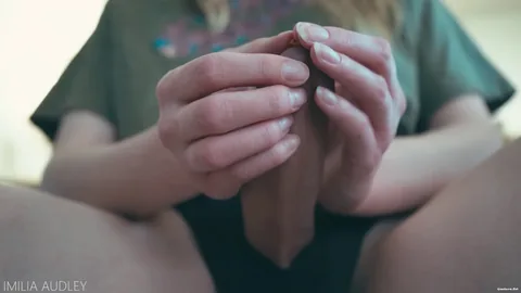 Imilia Audley - Mealtime With Futa Giantess Step mom