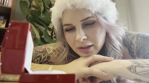 Worldunseenfilms - Mrs Claus Big Punishment