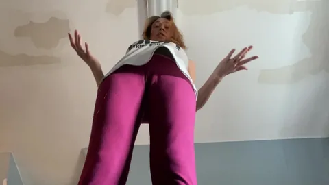 QueenMotherSoles - Giantess Keeps Growing