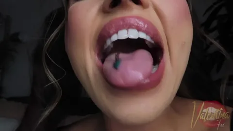 Valentina Fox - Giantess Teasing Tiny Slave