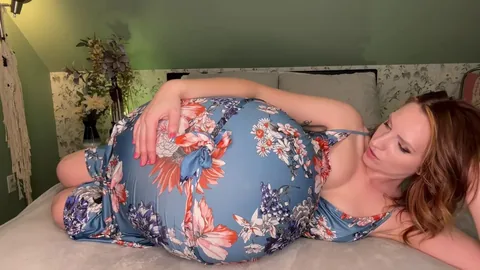 Sneeze Goddess - Voracious Snake Woman Swallows Prey