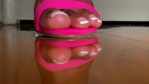 Pink Foxx - Giantess Smashes Little Person