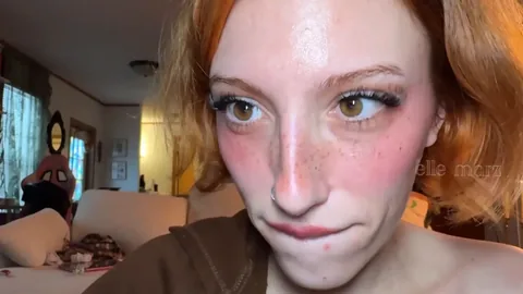 Elle Marz - Convincing Hungry Giant