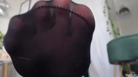 MissesDiscreets - Giantess Police Women