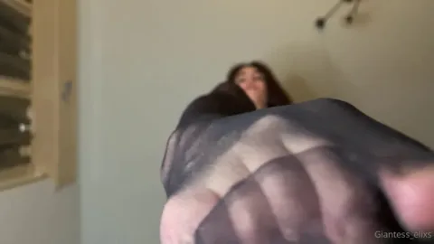 Giantess Elixs - POV you are a worm on my bedroom floor, naked and frightened