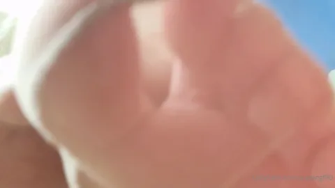 A nice nylon vore clip for my giantess lovers