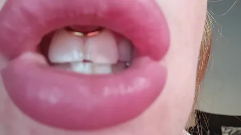 Red firesquirt - Giantess eats you