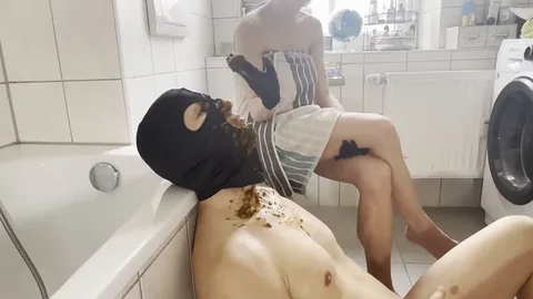 Schmutzige Miss Madison Deutschland - After Shower Caviar Session