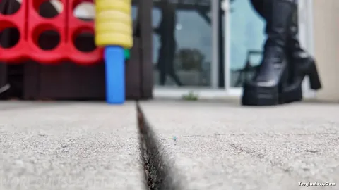 WorldUnseenFilms - Mega Boots 2