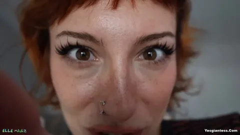 Elle Marz - Tiny neighbor