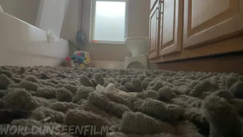 WorldUnseenFilms - Monicas Bath mat