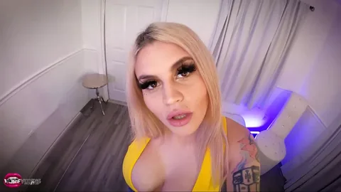 Vore Vixens - Tiny Vitamins Raquel Roper