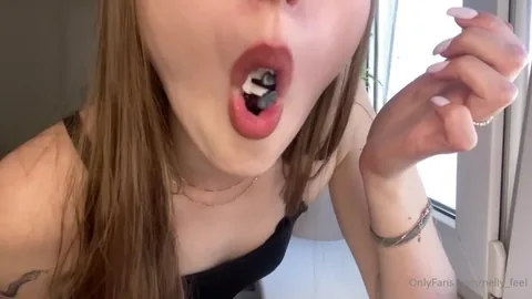 Nelly Giantess - Giantess Video 2