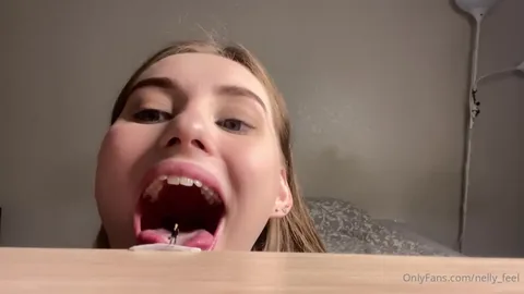 Nelly Giantess - Giantess Vid With Tiny Man