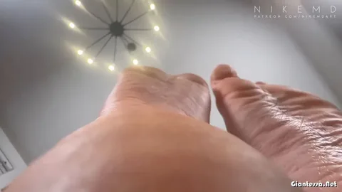Nikemd - Sunny Slipper Servant