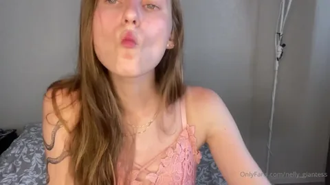 Nelly Giantess - Gummy Snake And Olives 2