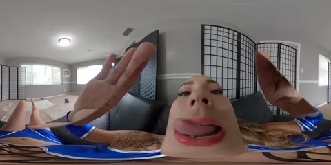 Sasha Foxxx - Vore Fatality VR 360 4K