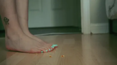 Toetally Devine - Giantess Squashing Compilation