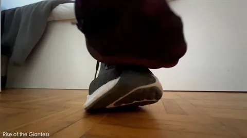 RISE OF THE GIANTESS - Ill Sit Wherever I Want Giantess Kelly