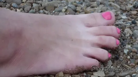 PooAlina - Alina is bathing and shitting under the trees