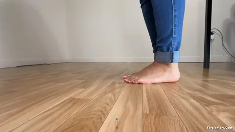 WorldUnseenFilms - Beautymarksfeet 2