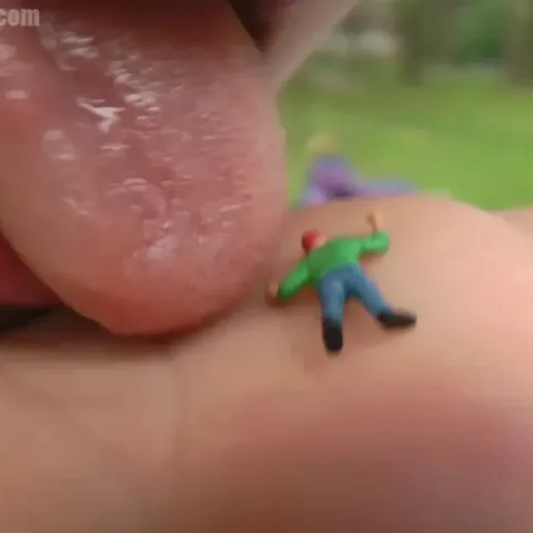 Canadian And Asian Giantess Fantasy