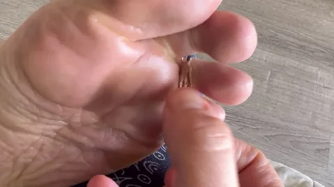 Brianna Kelly - Tiny Foot Cleaner