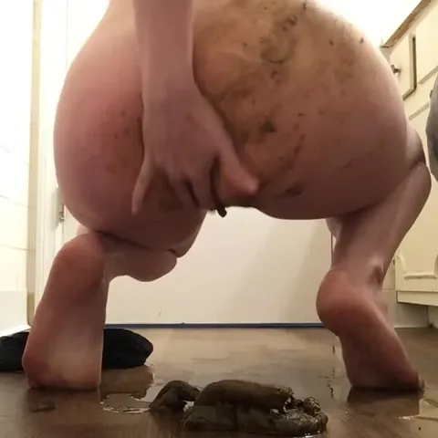 Amateur Panty Shit And Piss