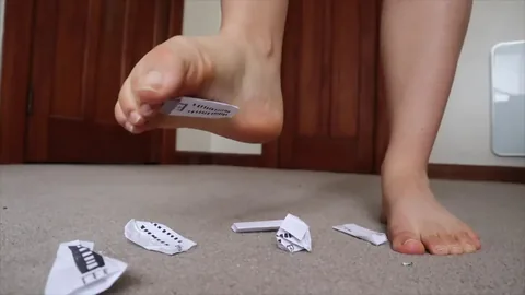 Jessica Davenport - Giantess Flattens City with her Feet, Ass and Mouth