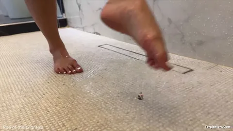 Rise Of The Giantess - Giantess Gabriela Big House with Little People