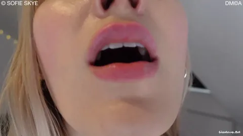 Sofie Skye - Coworker Shrinks You GIANTESS