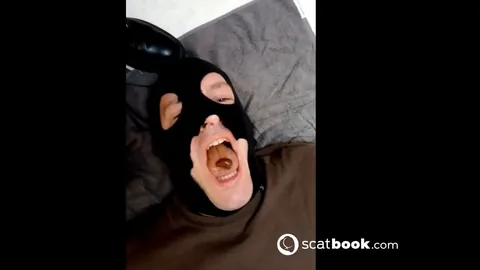 Mistress Luciana - Already sucking the praline