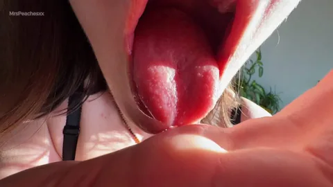MrsPeachesxx - I Own You Now