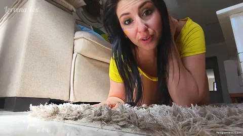 Loreena Fox - Giantess World Cup 2 Elimination