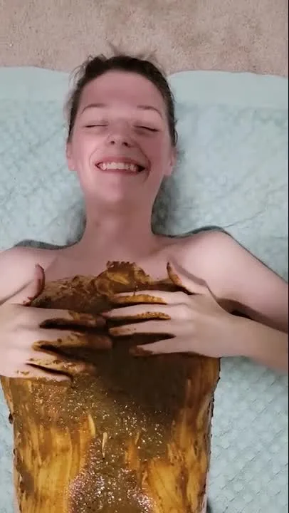 Maria Anjel - My First Official Scat Video Ever