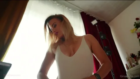 Gina Carla - For All My Giantess Lovers