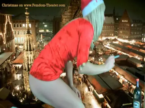 Lady Kalida In Scene: The Christmas Chair – LADY KALIDA’S FEMDOM-THEATER