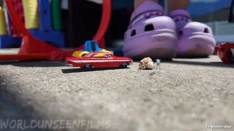WorldUnseenFilms - Monicas Brother