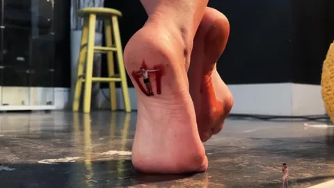 Giantess Ave - Giantess Roma Salem Witch Trials