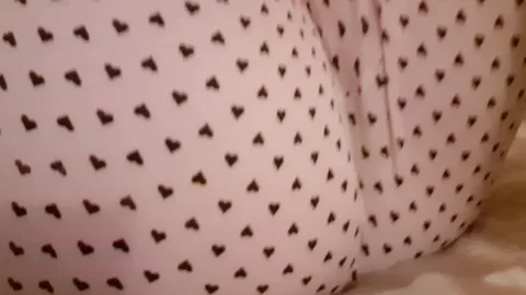 Nicolettaxxx - Intense farts with new pajamas