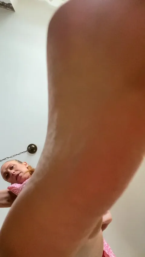 QueenMotherSoles - Giantess Slave Sole Licker