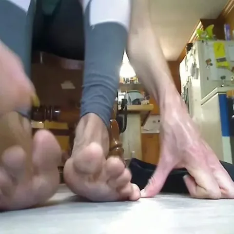 Longtoesally