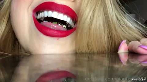 Giantessa789 - Tiny Snack on My Kitchen Counter