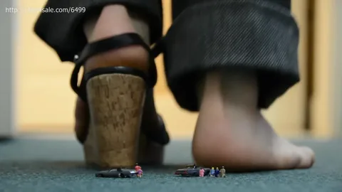 Amateur soles giantess and footjobs - Sexy Half Asian Milf Giantess Walk Bys