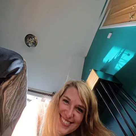 Giantess Lady Soles