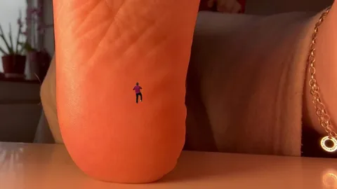 MommaBear - Giantess University Episode 1